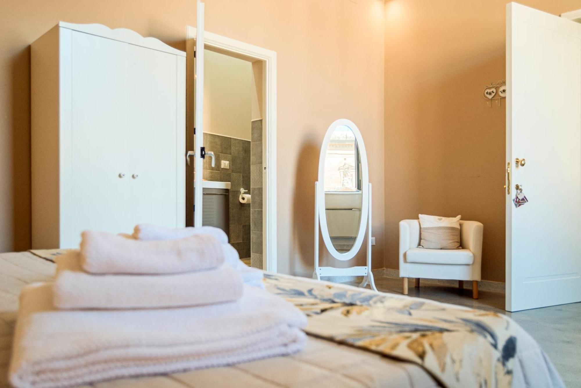 La Pigna Bianca Suites Lecce Eksteriør billede