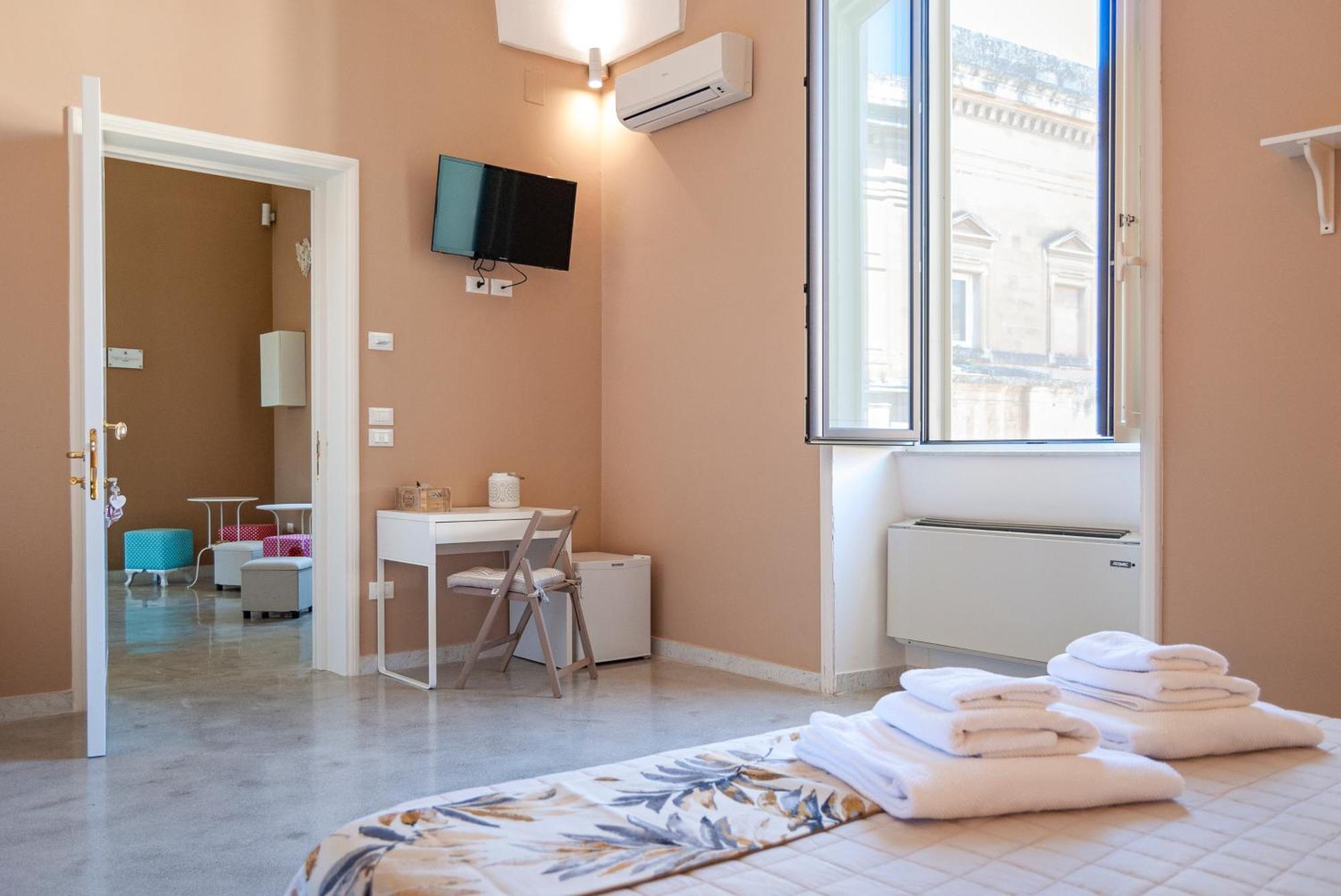 La Pigna Bianca Suites Lecce Eksteriør billede