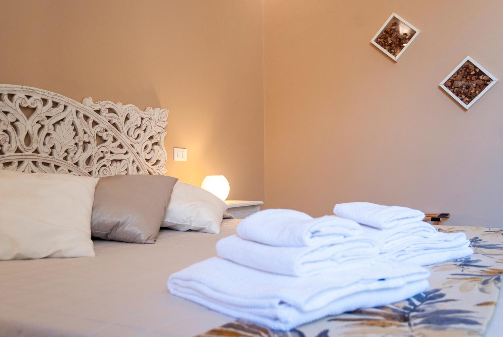 La Pigna Bianca Suites Lecce Eksteriør billede